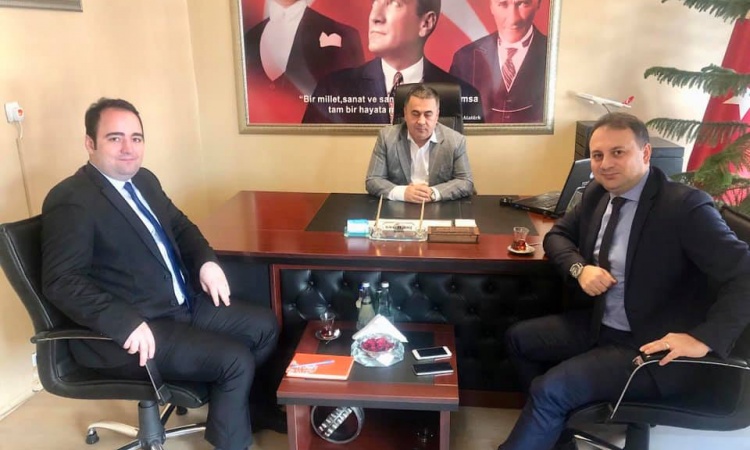 Ing Bank Bartın Şubesi Müdürü Çağlar Bilir ve Kobi Bankacılığı Portföy yöneticisi İbrahim Ünal odamızı ziyaret ettiler. 