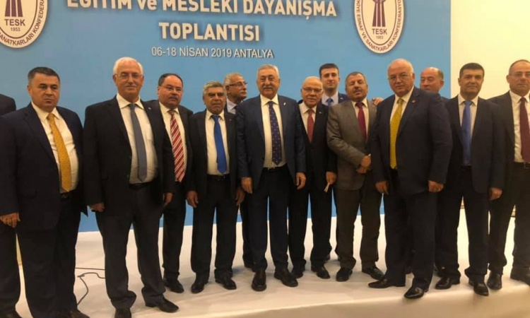 Antalya’da 06/18 Nisan 2019 tarihlerinde gerçekleşen Tesk Genel Başkanı sayın Bendevi Palandöken’in katılımıyla gerçekleşen Türkiye Esnaf ve Sanatkarlar Konfederasyonu İstişare Değerlendirme Eğitim ve Mesleki Dayanışma toplantısı 