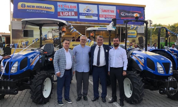 Başkanımız Yılmaz Akdeniz 4. Çaycuma Gıda Tarım ve Hayvancılık Fuarını Bartın Deftardarımız sayın Muhammed Şener ile birlikte ziyaret etti. 