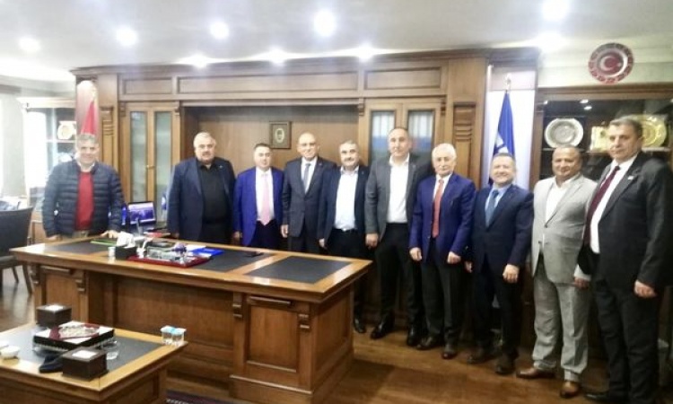 Akdeniz, Trabzon ESOB Başkanı Kara’yı ziyaret etti 